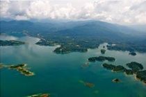 Lake Kenyir Resort Kuala Terengganu Esterno foto